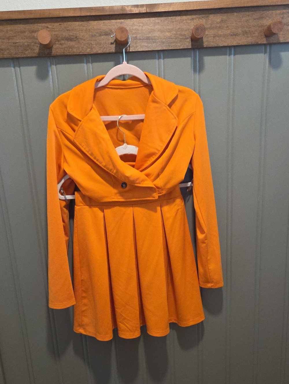 Women's Orange 2 Piece Set Skirt And Long Sleve Cropped Jacket
